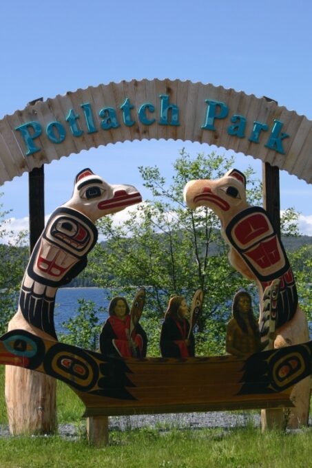 Ketchikan: Potlatch Park, City and Wildlife Private Van Tour - Local Museums and Crafts