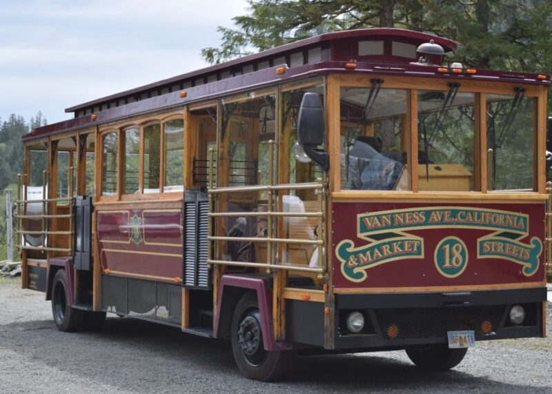 Ketchikan: Totem Pole, Wildlife & City Trolley Tour - Key Points