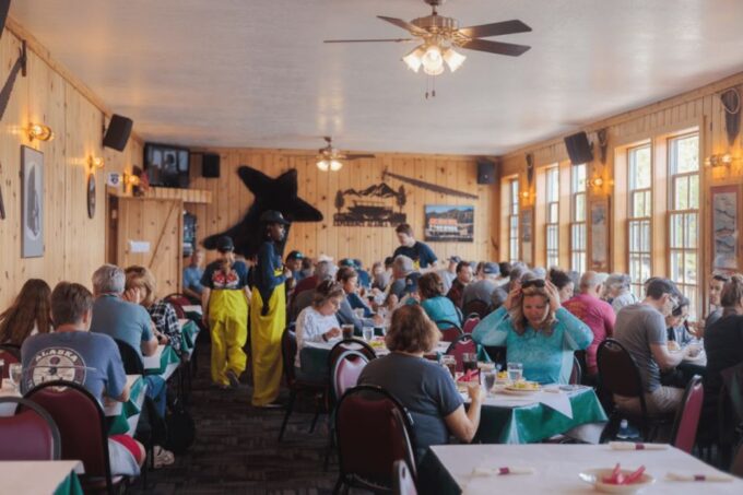 Ketchikan: Wilderness Boat Cruise and Crab Feast Lunch - Customer Feedback