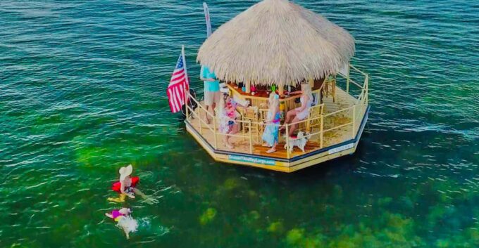 Key Largo: Cruisin Tikis Key Largo - Day Cruise - Ideal for Special Occasions