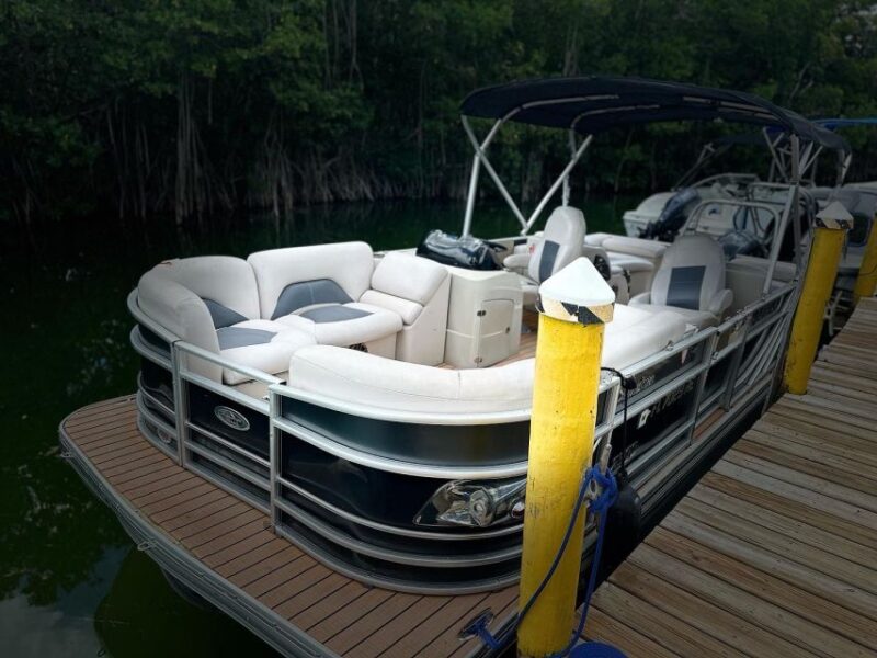Key Largo Pontoon Boat Rentals - Activity Overview