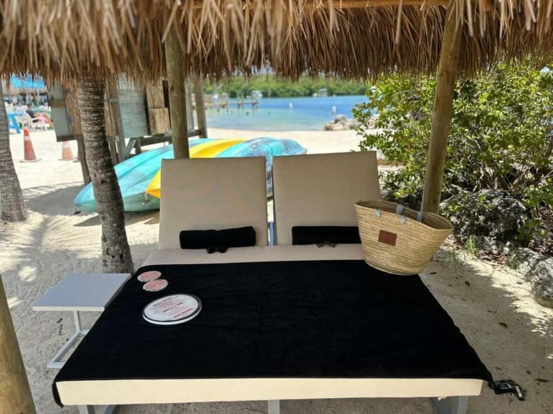 Key Largo: Private Beach Cabana - A Closer Look at the Experience
