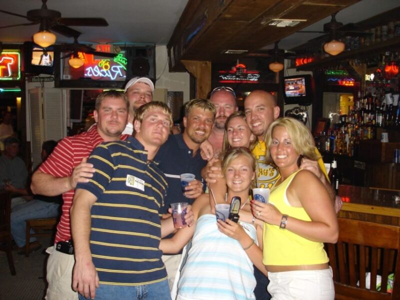 Key West: 2.5-Hour Duval Street Pub Crawl - Experience Highlights