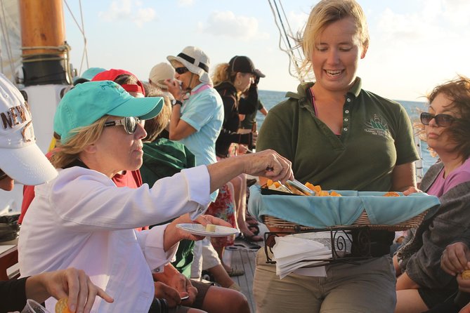 Key West Afternoon Sightseeing Sail on America 2.0 With 2 Drinks - Meeting Information