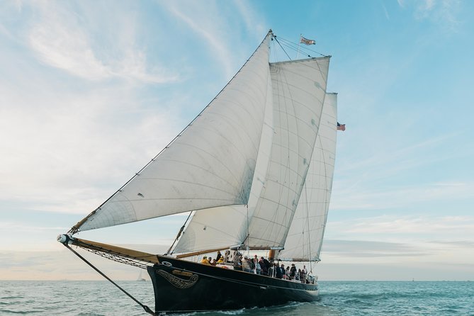 Key West Afternoon Sightseeing Sail on America 2.0 With 2 Drinks - Schooner That Won the Americas Cup