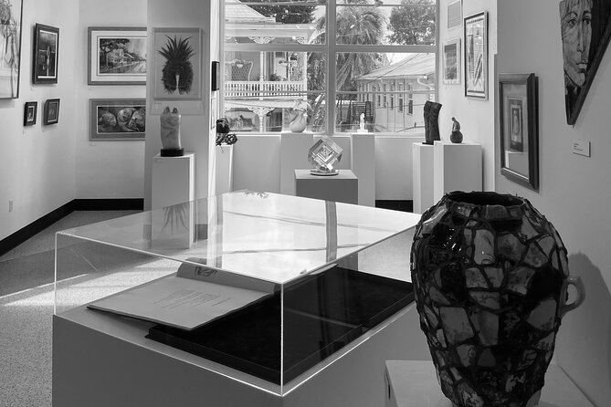 Key West Art History Private Tour - Highlights of the Art Exhibitions