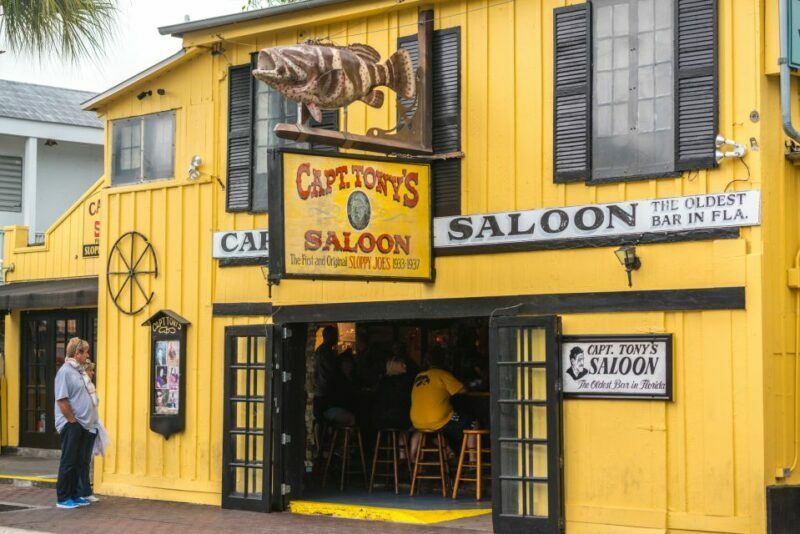 Key West: Haunted Pub Crawl Walking Tour - The Bottom Line: Who Should Sign Up?