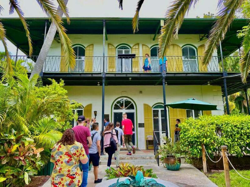 Key West: Insider's Hemingway Experience - Behind the Scenes: Cigar and Rum