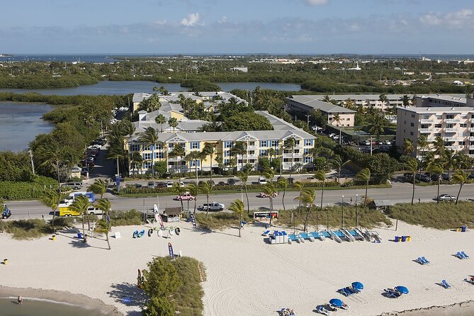 Key West: Smathers Beach & Activities With a Sunset Catamaran & Open Bar - Recap