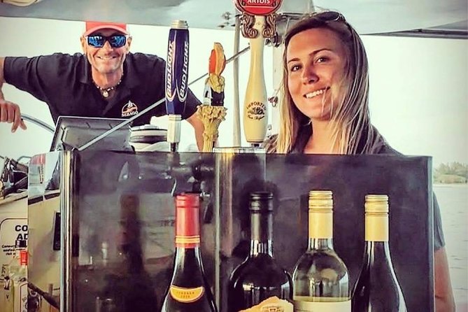 Key West Sunset Sail: Dolphin Watching, Wine, and Tapas - Onboard Amenities