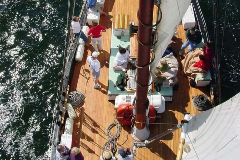 Key West's Classic Windjammer Day Sail - Key Points