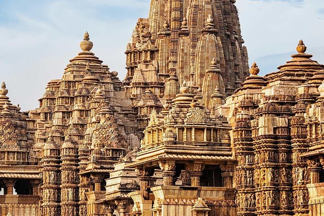 Khajuraho Erotica & Panna Exotica Wildlife - Meeting and Pickup
