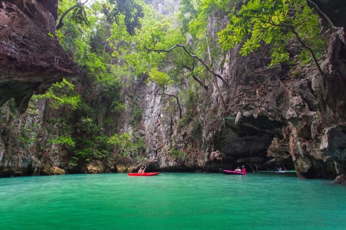 Khao Lak: James Bond Island & Canoeing Tour by Longtail Boat - Visiting James Bond Island