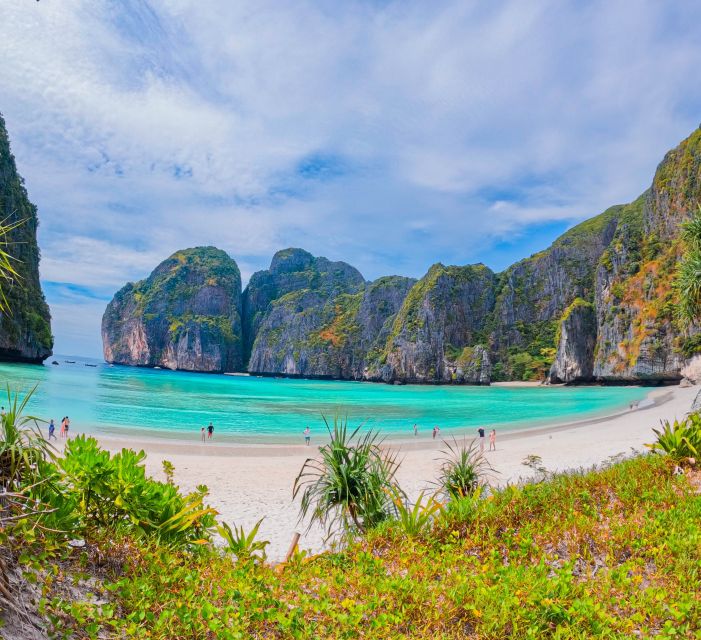 Khao Lak: Phi Phi & Bamboo Island Day Trip by Speedboat - Itinerary Highlights