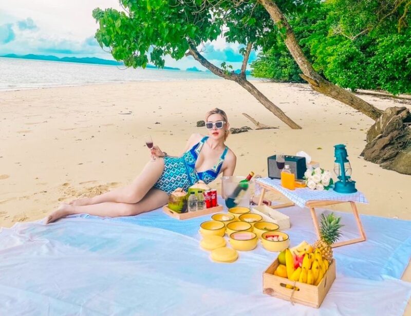 Khao Lak: Private Long-Tail Boat Trip to James Bond Island - Key Points