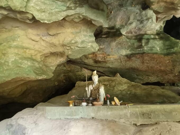 Khao Sok: Private Bamboo Rafting & Jungle Cave Temple Tour - Booking and Cancellation Details
