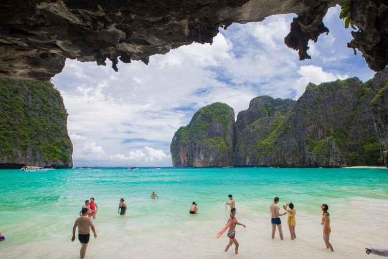 Khaolak: Early Bird to Phi Phi Island & Maya Bay With Lunch - Inclusions