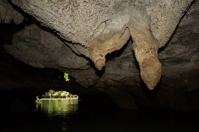 Khaolak James Bond Island Kayak Tour With Snorkeling & Lunch - Key Points