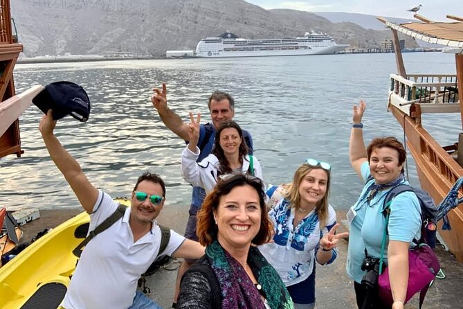 Khasab Dhow Cruise-Half Day With Summing, Dolphin Watching - Group Size