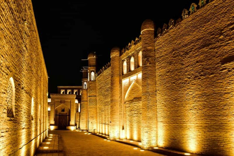 Khiva: Old Town Walking Tour with History and Culture - What Do Travelers Say?