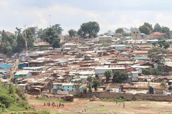 Kibera Slum Guided Tour From Nairobi - Exploring Kiberas Daily Life