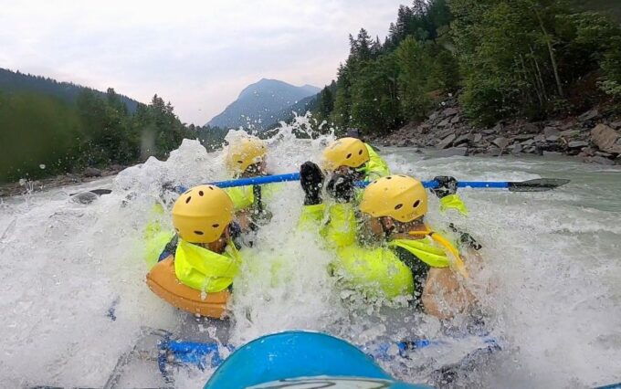 Kicking Horse River: Whitewater Rafting Half-Day Trip - Safety Briefing
