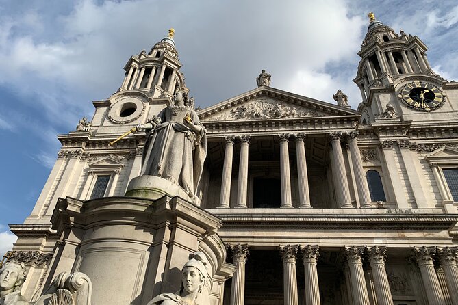 Kid-Friendly London Tour of Must-See Sites With Downing Street & Exclusive Guide - Pricing and Lowest Price Guarantee