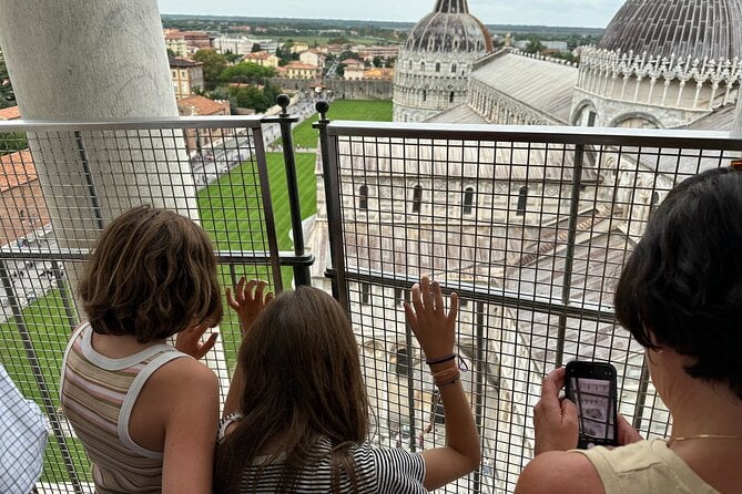 Kid-friendly Pisa City Highlights and Leaning Tower Guided Tour - Expert Local Guide