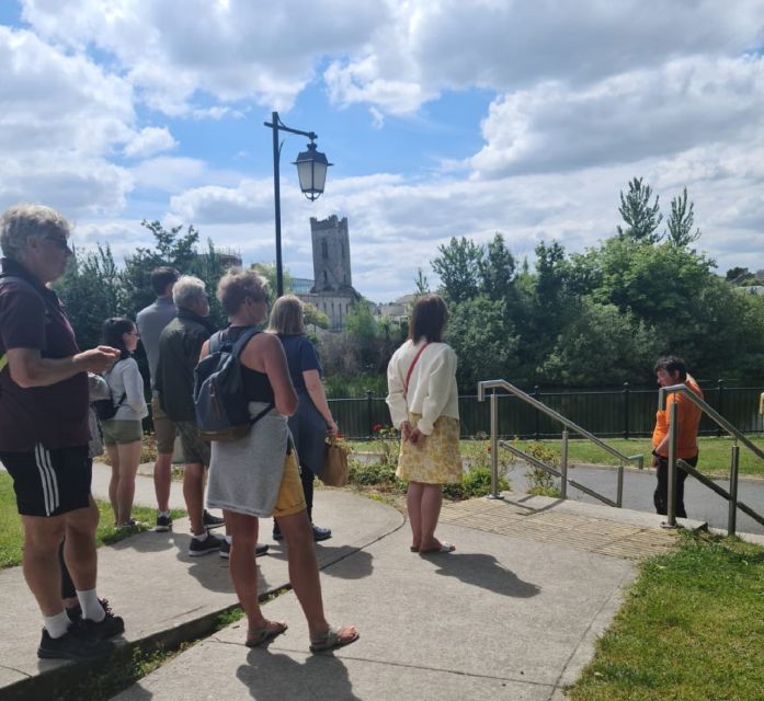 Kilkenny: Historical Highlights Walking Tour - Guided Tour Experience