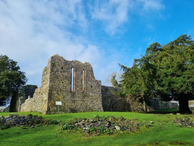 Killarney: Guided Boat Tour to Innisfallen Island - Booking and Cancellation Policy