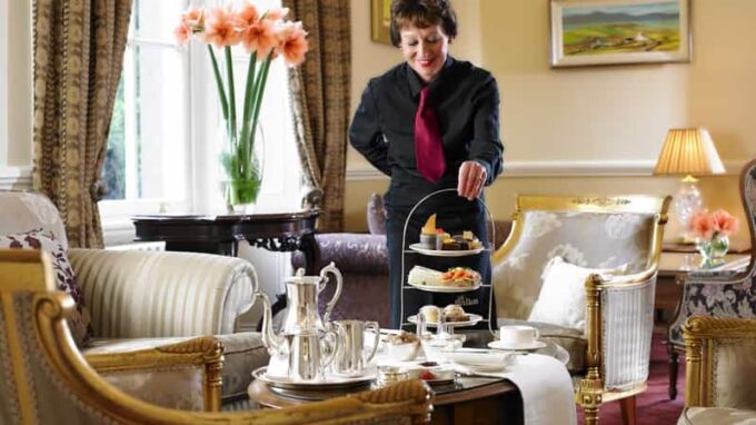Killarney: Guided Tour With Afternoon Tea - Booking and Cancellation