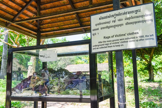 Killing Fields and Prison S21 Bus Tour - Visitor Experience and Recommendations