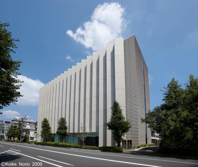 Kimono and Photo Shoot! Enjoy the Beauty at the Museum! - Explore the Yamatane Museum of Art