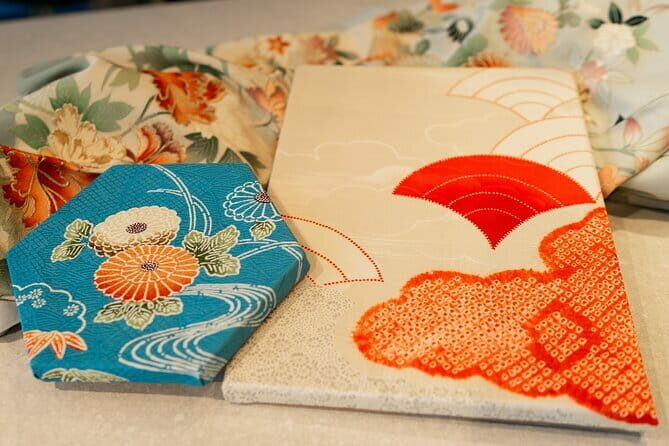 Kimono Art Workshop in Tokyo - The Guidance and Learning Experience