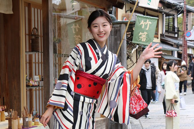 Kimono Rental Service Near Kiyomizudera Temple - Booking Information