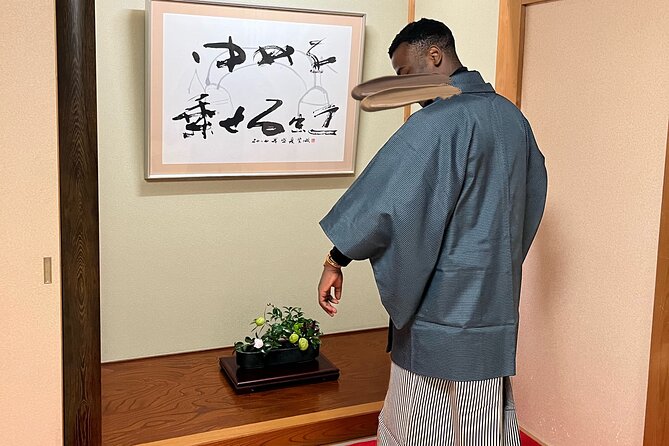 Kimono, Tea Ceremony and Shodo in Kimono School - Lunch and Dining