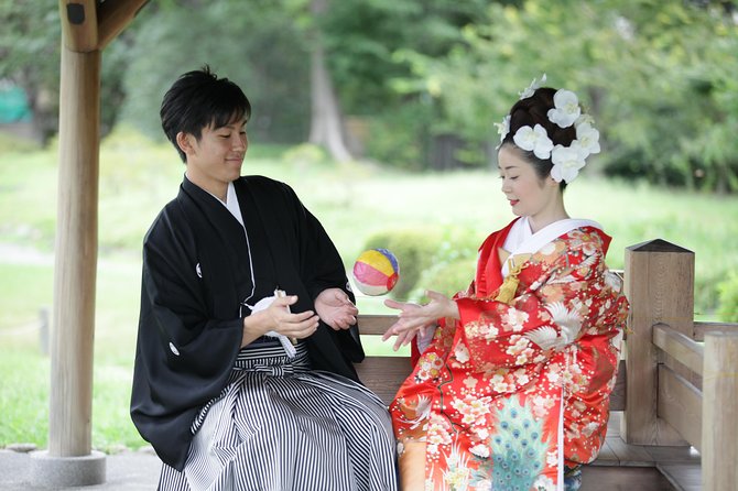 Kimono Wedding Photo Shoot in Shrine Ceremony and Garden - Shrine Ceremony