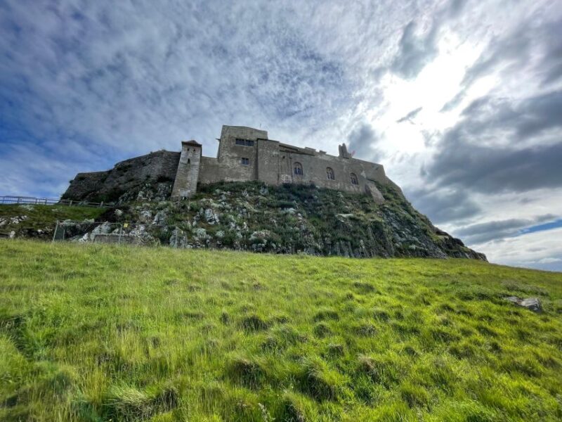 Kingdoms & Keeps: From Holy Island to Harry Potter - Tour Experience and Commentary
