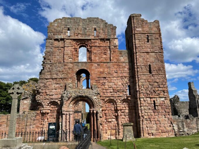 Kingdoms & Keeps: From Holy Island to Harry Potter - Lindisfarne: Holy Island