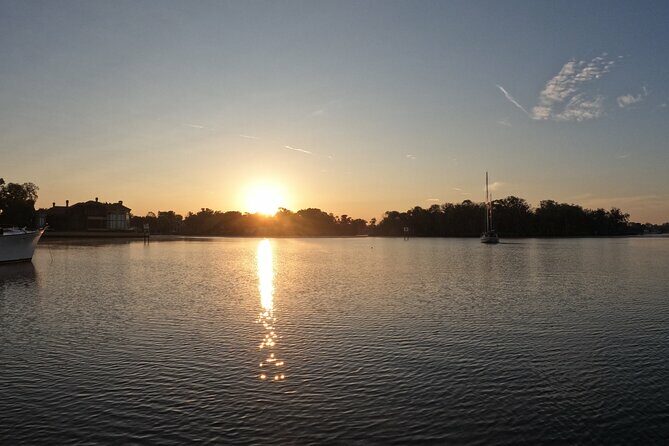 King's Bay Sunset Cruise - Who Should Consider This Tour?