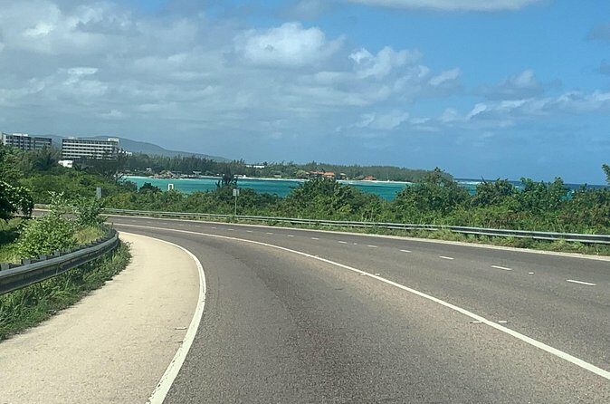 Kingston Airport Pick up/ Drop off (Norman Manley Int) - Who Should Book This Service?