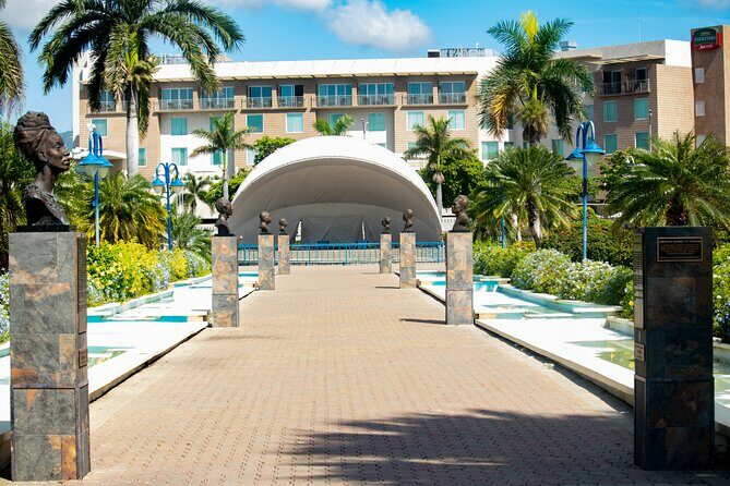 Kingston City Classic Guided Tour - Authentic Experiences and Hidden Gems