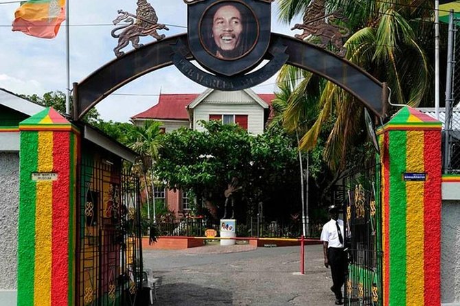 Kingston City Sightseeing and Shopping Tour From Port Royal Cruise Port - Highlights From the Port Royal Tour