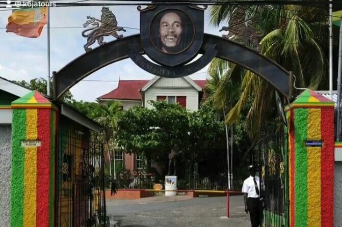 Kingston Day Trip -Devon House, Bob Marley & National Art Gallery - Jamaica National Art Gallery – A Cultural Hub