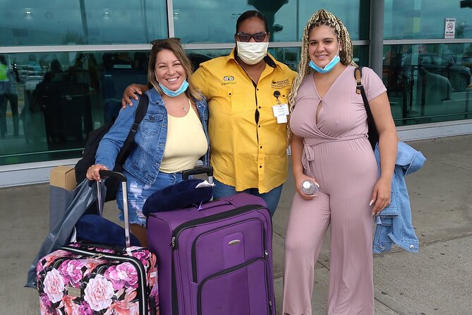 Kingston Round Trip Airport Transfers to Ocho Rios - Accessibility and Additional Information