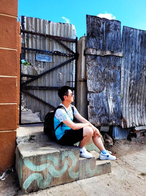 Kingston: Walking Tour With Mural Exploration - Itinerary Highlights