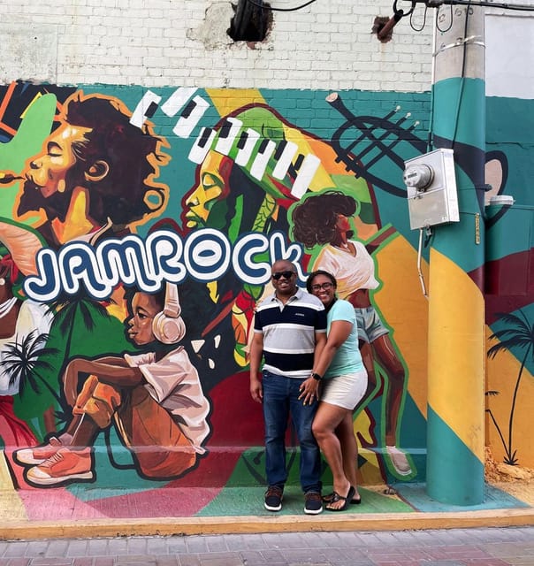 Kingston: Walking Tour With Mural Exploration - Meeting Point