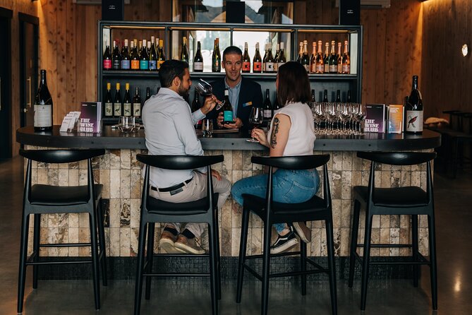 Kinross Winery: Wild Irishman Wine Tasting Experience - Meeting and End Point