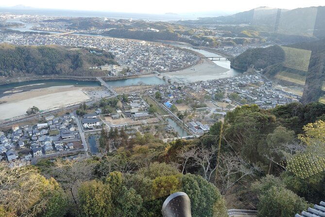 Kintai Kyo Bridge and Iwakuni Castle With Local Guide - Inclusions and Exclusions