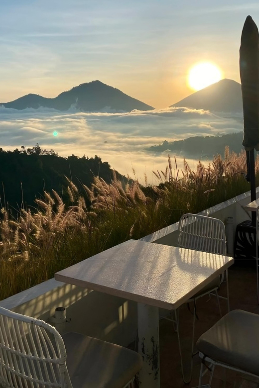 Kintamani: Aesthetic Cafe Sunrise Experience With Breakfast - Key Points